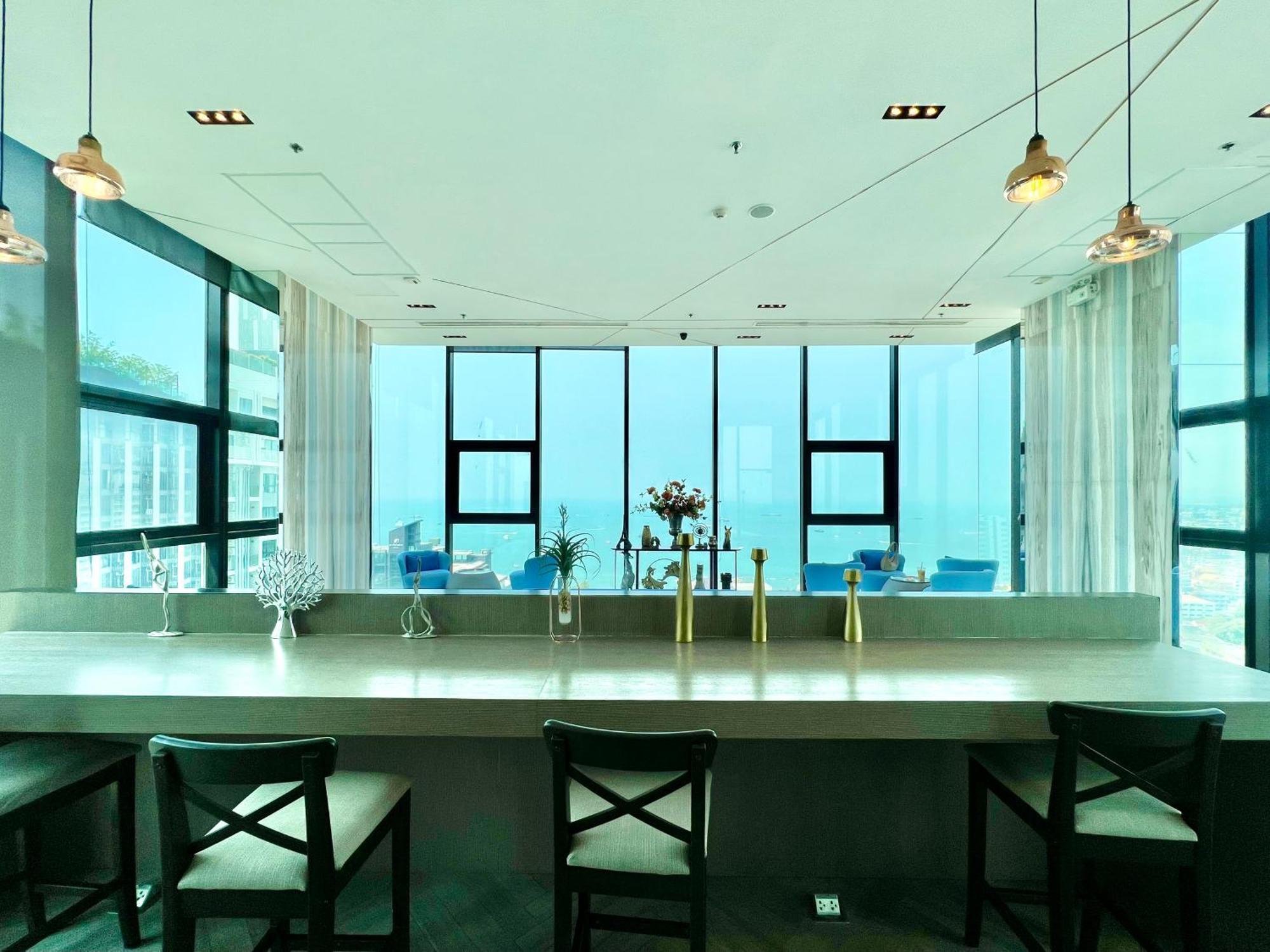Sea View Pattaya Beach @The Base Central 파타야 외부 사진